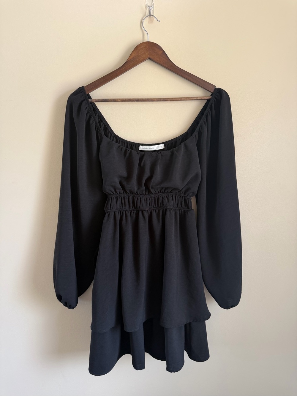 EUC Alter'd state black long sleeve tie back mini dress Womens SMALL